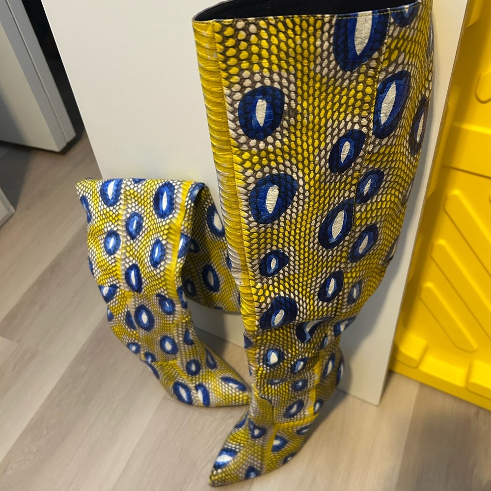 London Trash Yellow and Blue Patterned Knee-High Heeled Boots